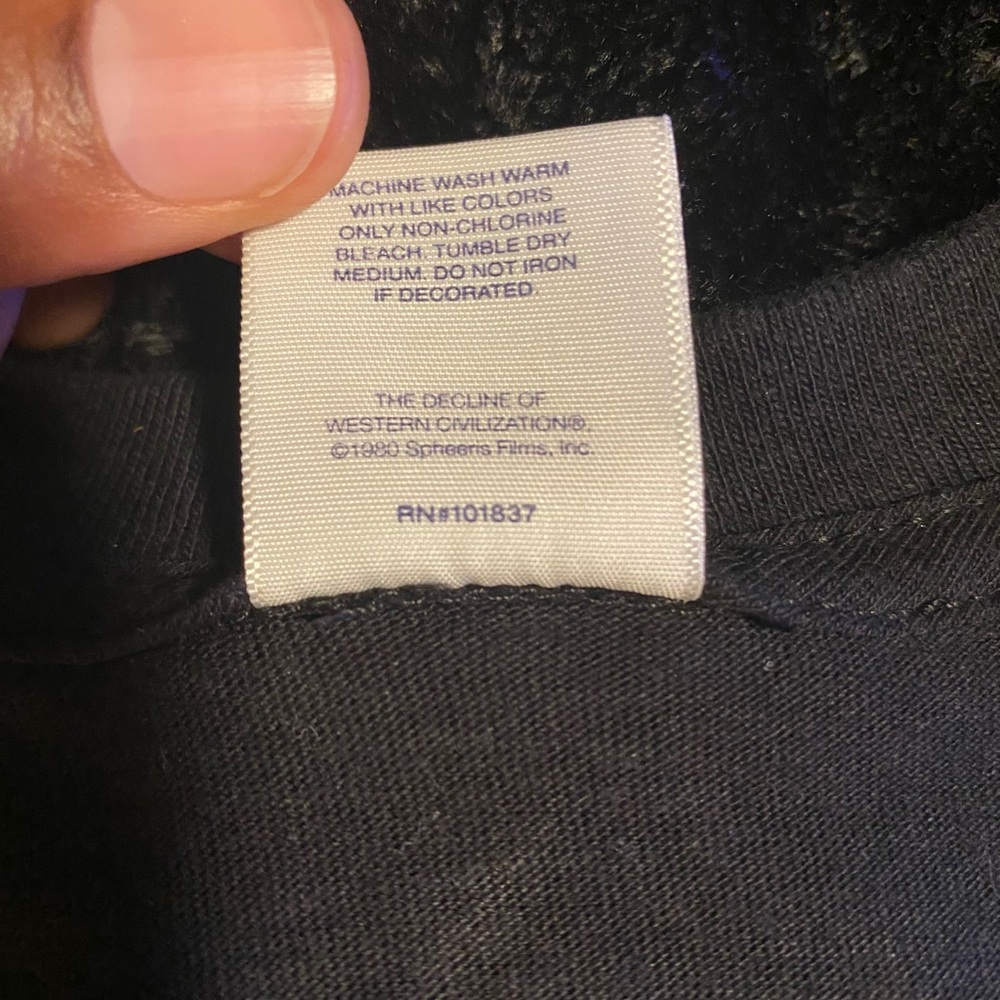 Supreme Tee - Picture 3 of 4